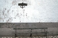 brown_steel_bench_beside_wall-Rodrigo_Melo-4032x3024-eG3k60PrTGY.jpg
